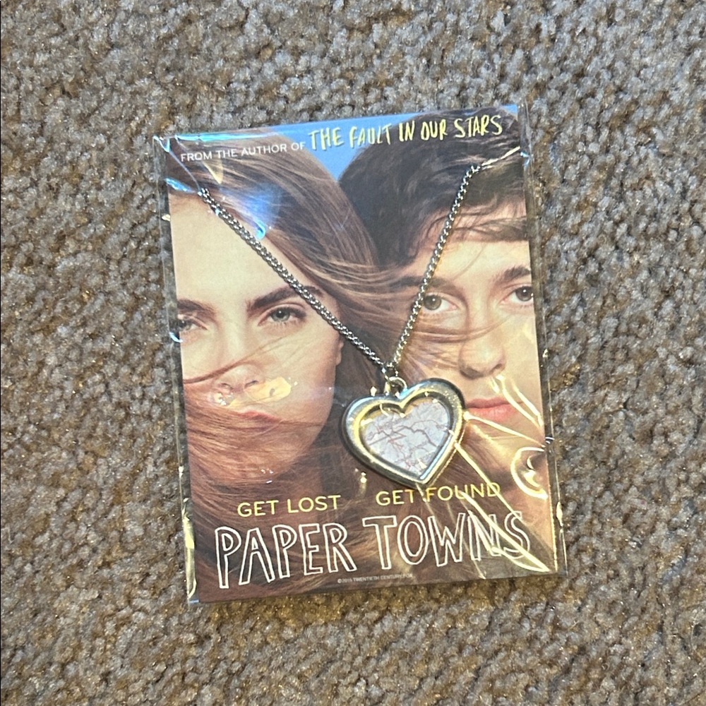 Paper Towns John Green Movie Premiere Commemorative Necklace